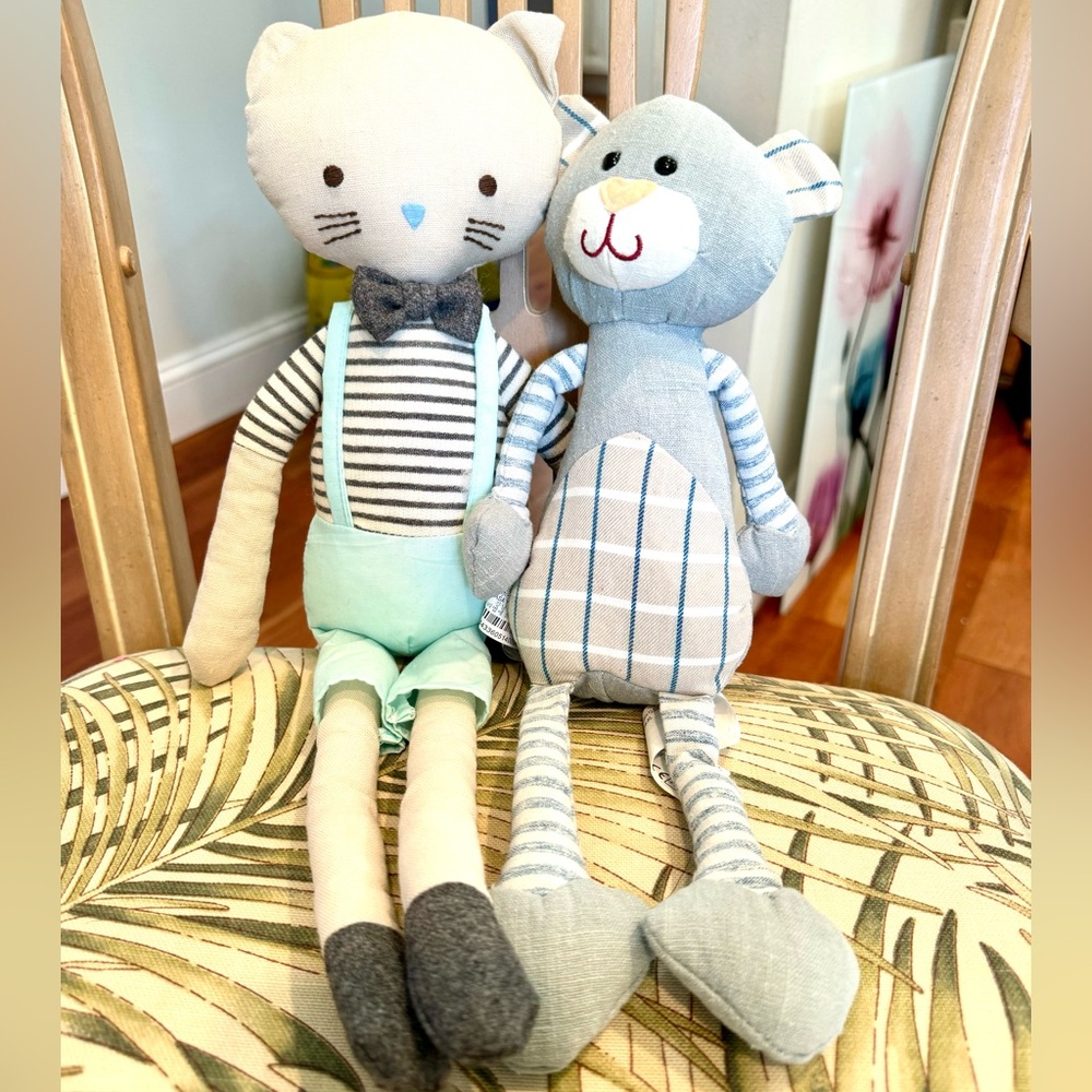 ZARA HOME BUNDLE OF 2 PLUSH STUFFED ANIMALS CAT AND BEAR - Picture 1 of 7